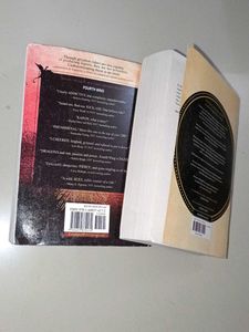 Fourth Wing &amp; Iron Flame Set