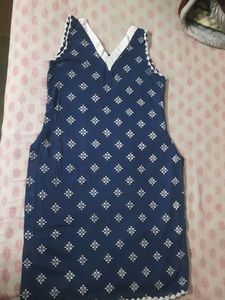 V- Neck Sleeveless Kurta