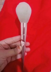 Fluffy Powder Brush