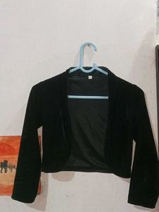 Crop Jacket With Full Sleeves