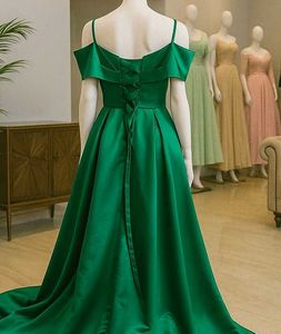 Elegant Emerald Green Gown