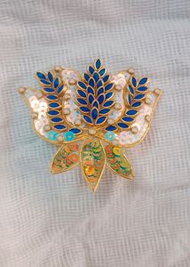 Premium Most Selling Lotus Clip In Budget