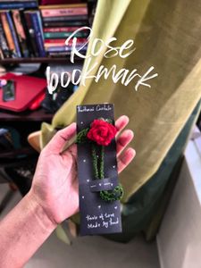 Crochet Flower Bookmarks.
