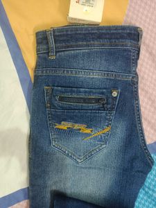 Sparky Jeans