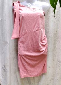 3238. Pink One-Shoulder Bodycon Dress