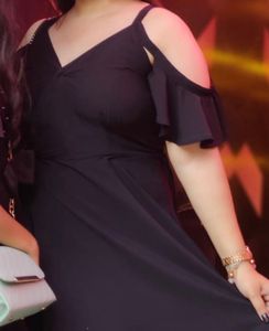 Elegant Black Maxi Dress