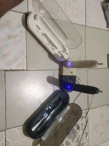 Aquasonic Electric Toothbrush