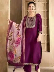 Elegant Purple Kurta Set