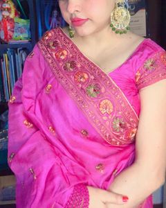 Elegant Pink Saree with Embroidery