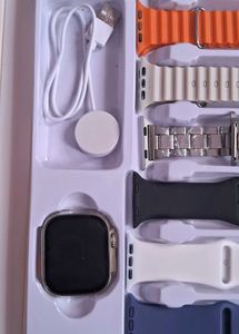 Ultra Smartwatch + 7 Straps