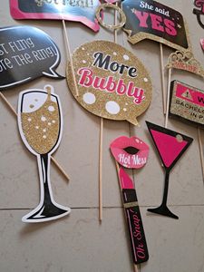 Bride Tags Holders