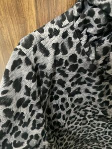 Woolen wear animal print jacket