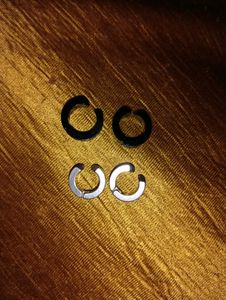 So Aesthetic Metal Studs Y2K 🎀