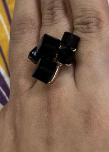 Black Cubes Ring