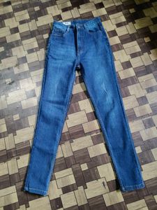 combo of high rise jeans
