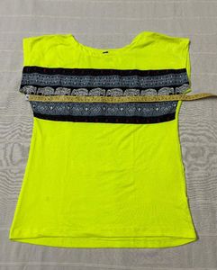 🆕Neon Green T-shirt