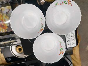 Floral White Bowl Set