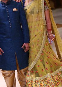 Heavy Lehenga⏰price Drop ⏰:no wear/tear sign