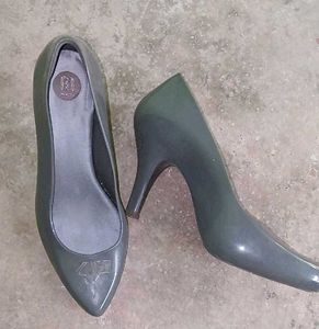 Mellisa Grey Pump {New}