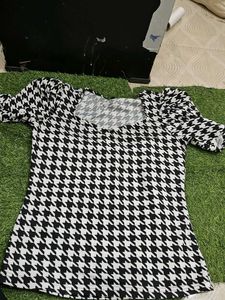 Black And White Top for Girl Printed
