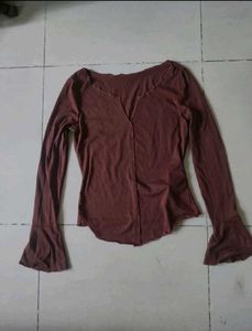 SAVANA - V neck Full Sleave Fitted Top