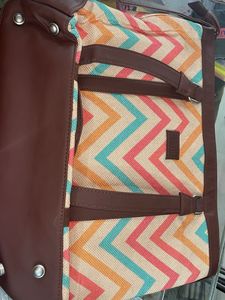 Zouk Chevron Patterned Bag