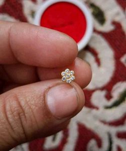 Floral Nose Pin