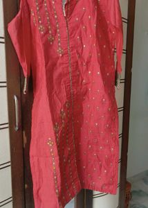 Daily wear Embroidered Kurta