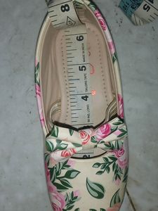 Beutiful Girl Bely...