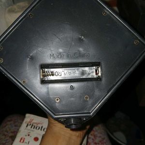 Rotating Photo Frame Cube