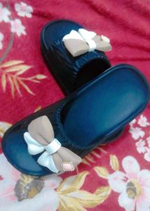 Cute Bow Accent Slides