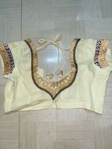 Elegant New Cream &amp; Navy Saree