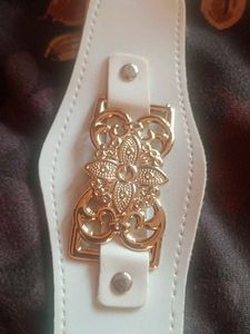 non use white waist belt