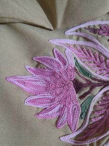 Thread Work Kurti