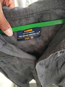 Men&#39;s Casual Shirt