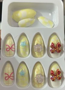 Press-On Nail Set