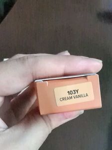 Mila Lipstick And Concealors