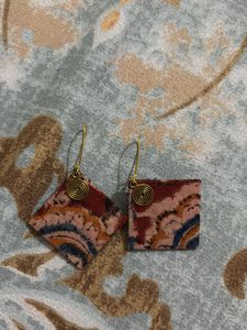 Necklace &amp; Earring Set