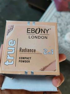 Ebony London Compact Powder