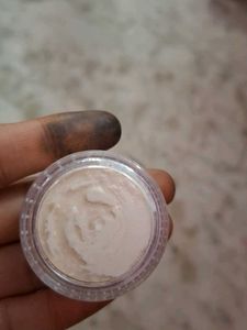 Hayat Whitning Face Date Night Cream