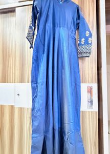 Elegant Blue Embroidered Kurta