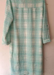 DE BACKERS WOMEN&#39;S LONG TOP