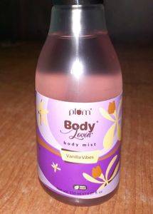 Plum BodyLovin&#39; Vanilla Vibes Body Mist - 150ml