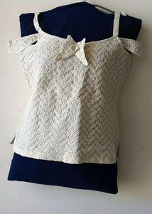 Boutique Design Cold Shoulder Top