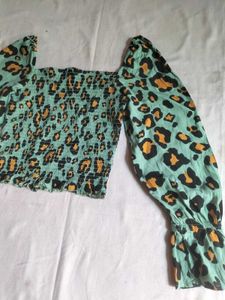 ONLY Crop Top