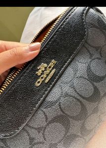 LAST CALL - COACH HIGH QUALITY SLING BAG