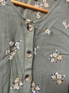 Light Olive Green Top With Bell Short Sleeves