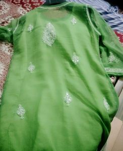 Lucknowi Chicken Work Kurta Size Issues
