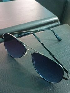 Stylish Aviator Sunglasses