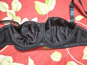 Strapless Black Bra
